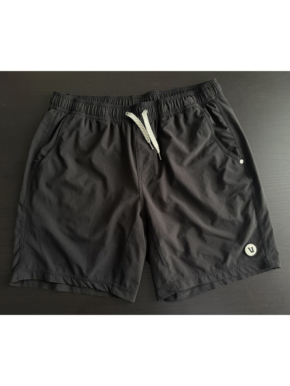 Vuori Men's 7” Kore Short Lined Black Large Athletic Running Gym Workout V302